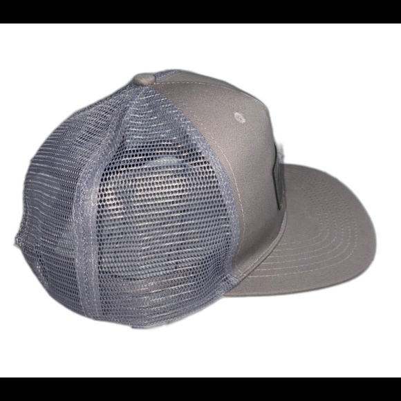 Fender Musical Instrument Corp SnapBack Gray Truckers Cap. LNWOT - Picture 3 of 10